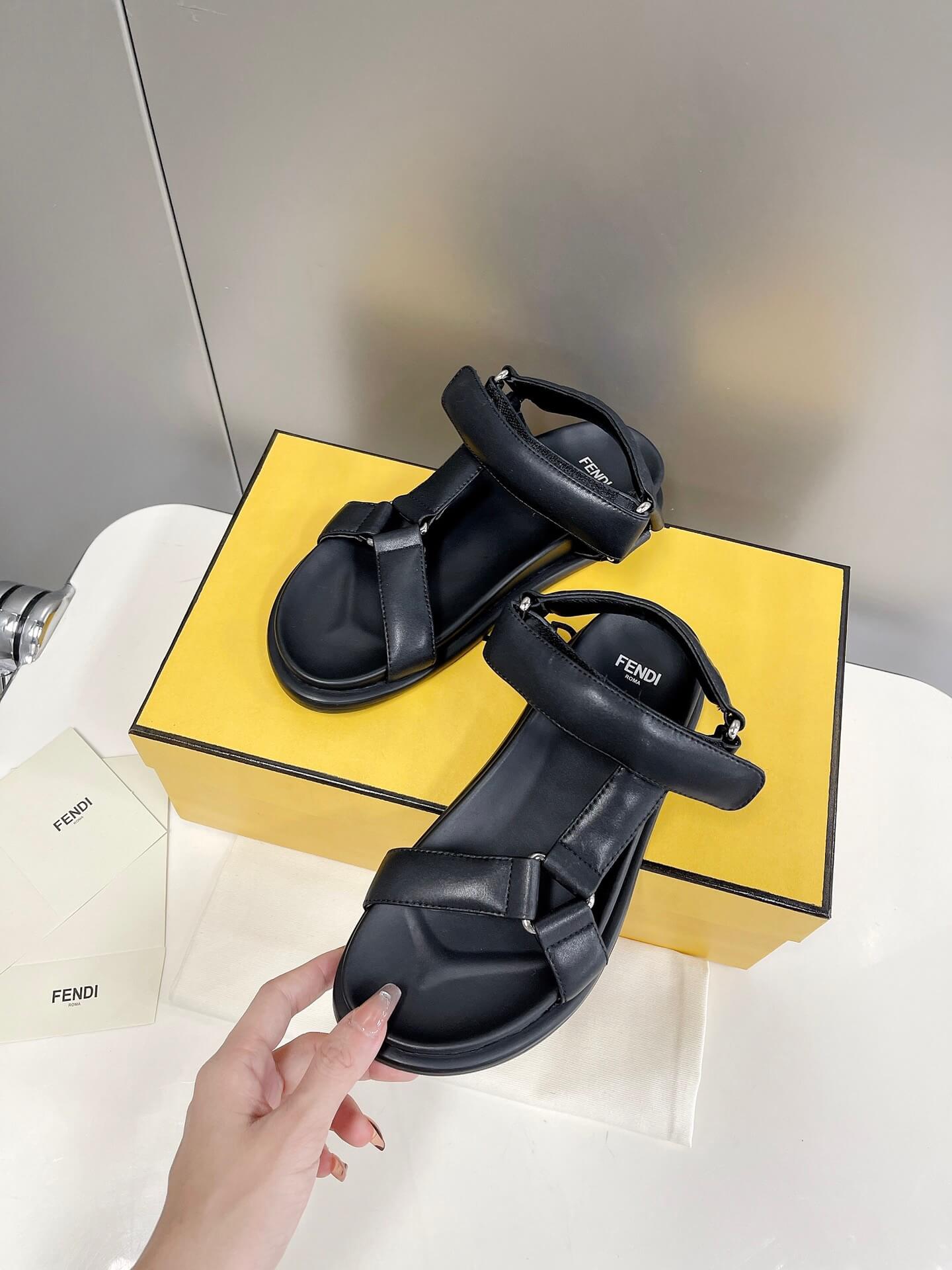FD Sandals