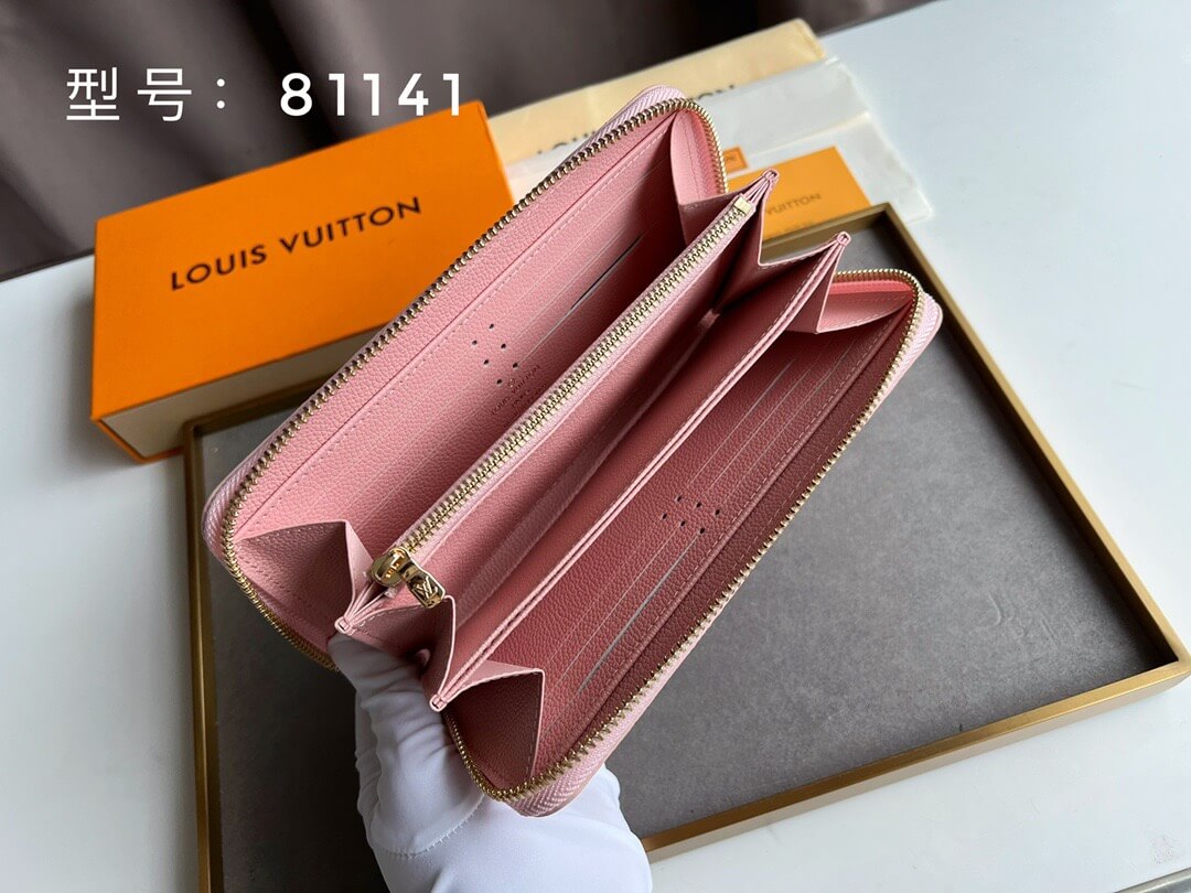 LOUIV Zippy Vernis Wallet