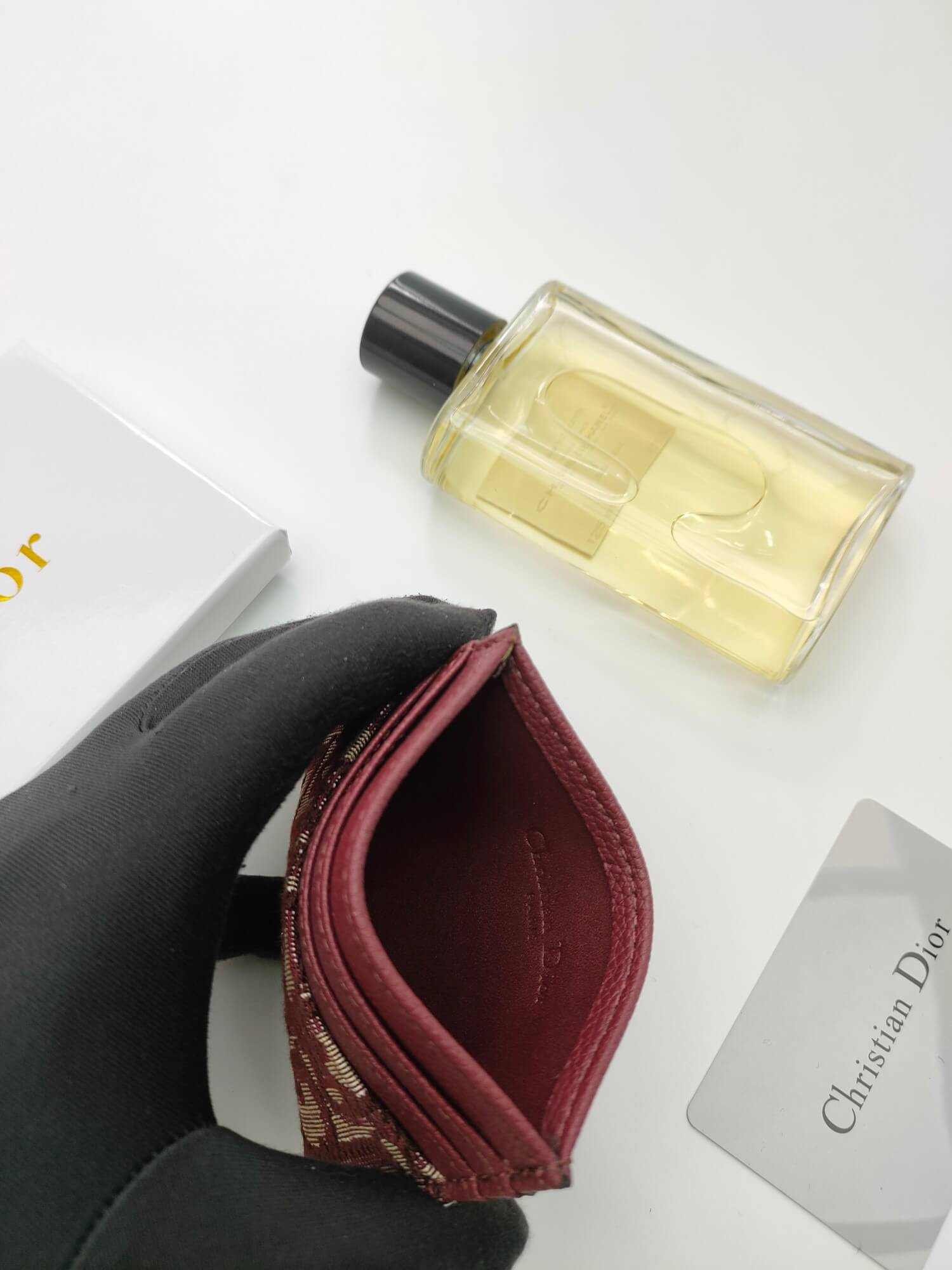 CD Card Holder