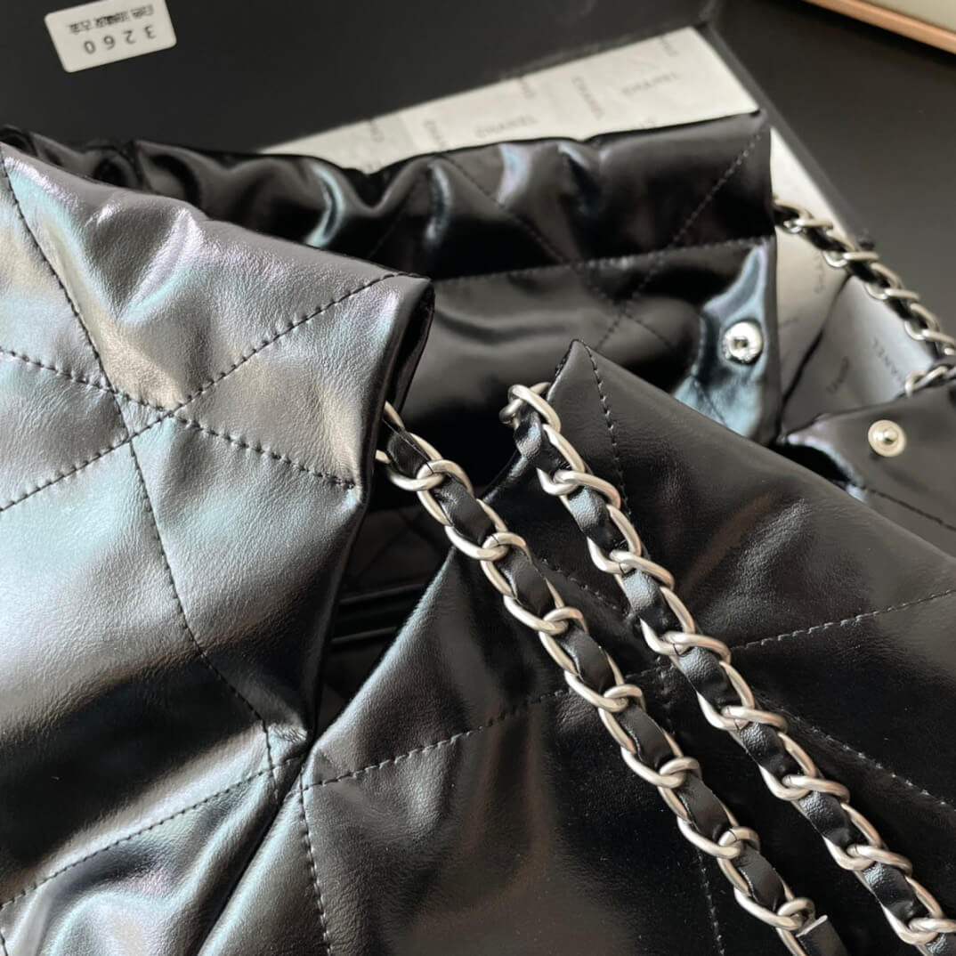 CC 22 Tote