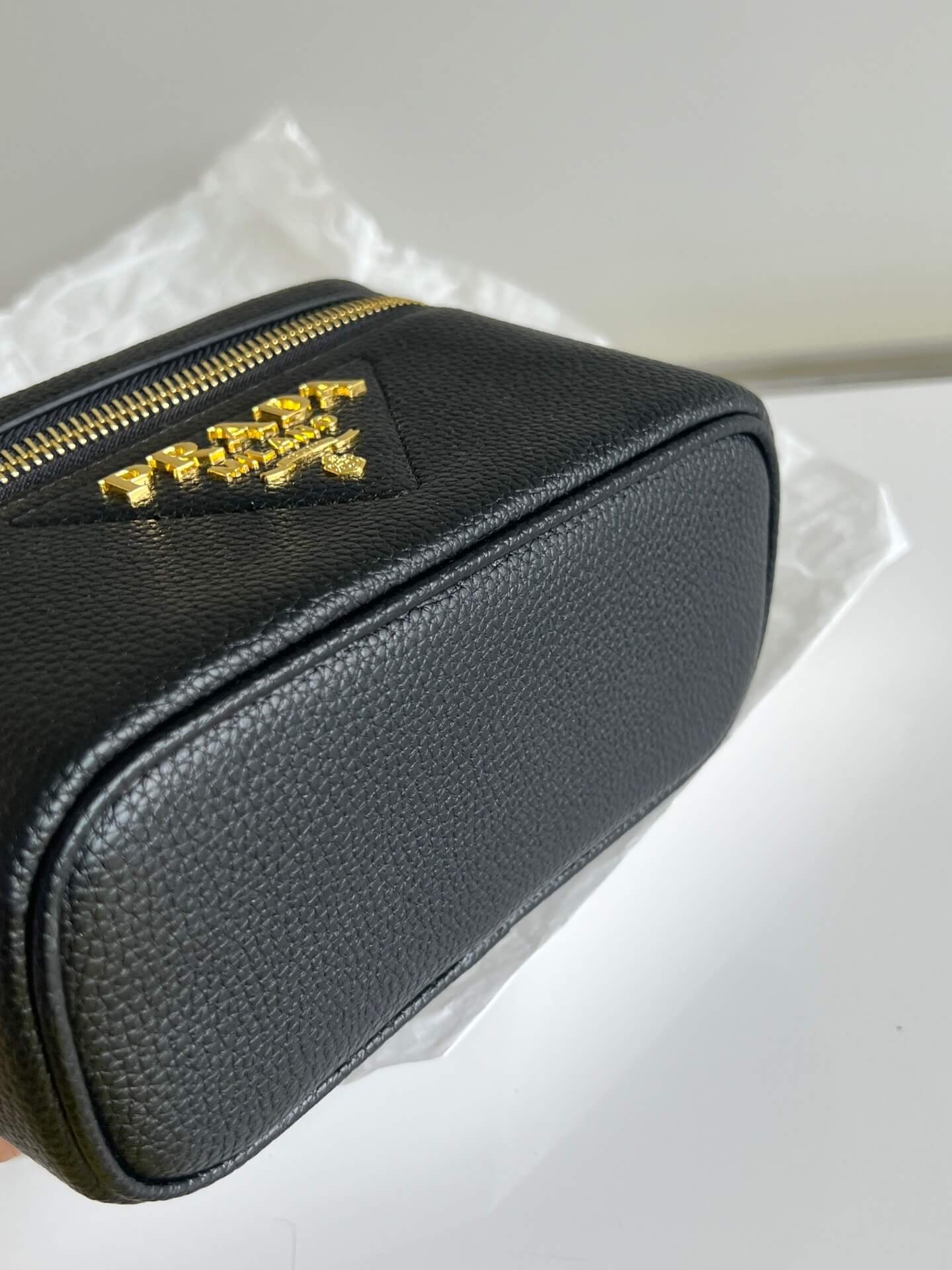 PR Vanity Case