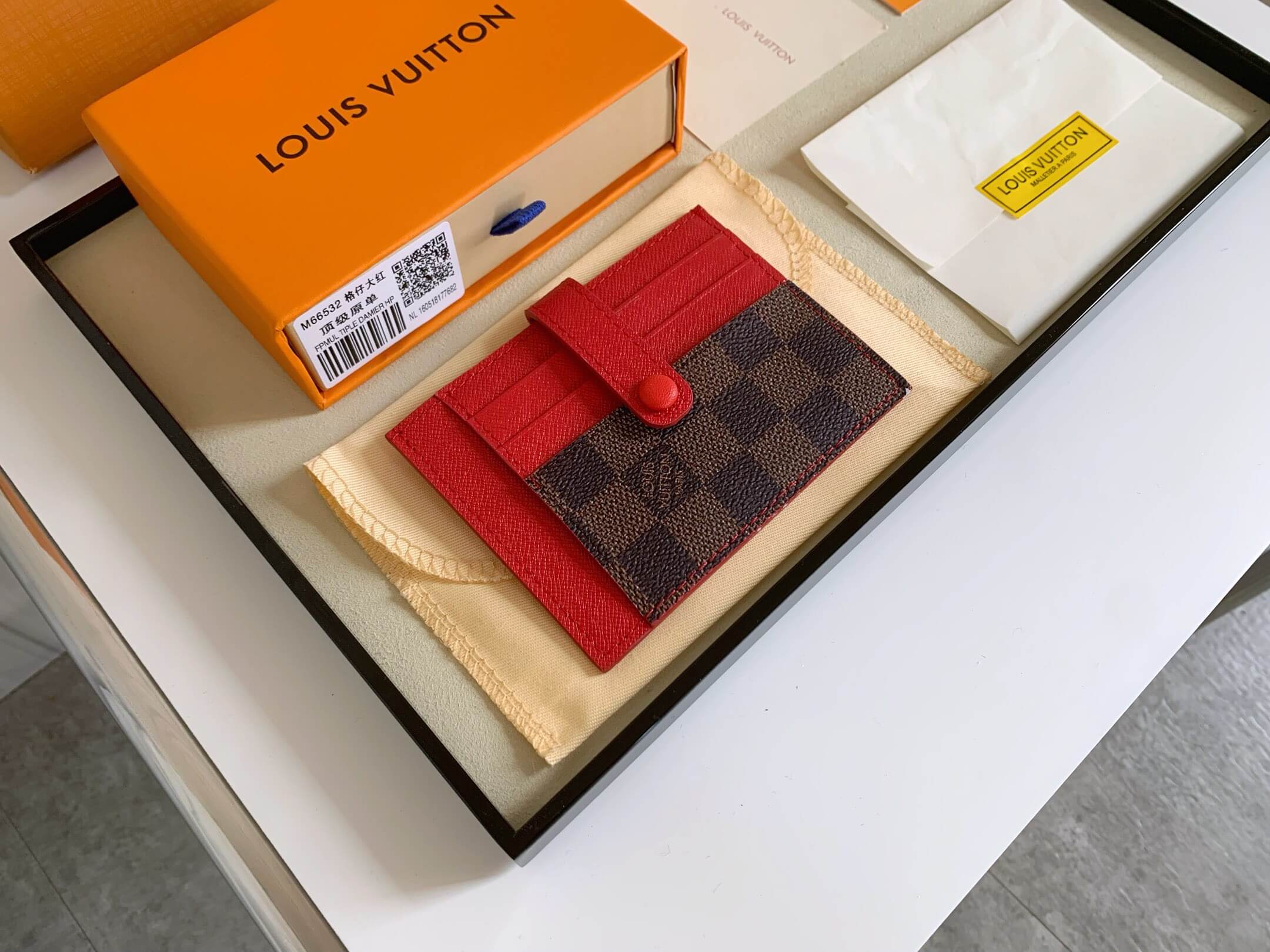 LOUIV Card Holder
