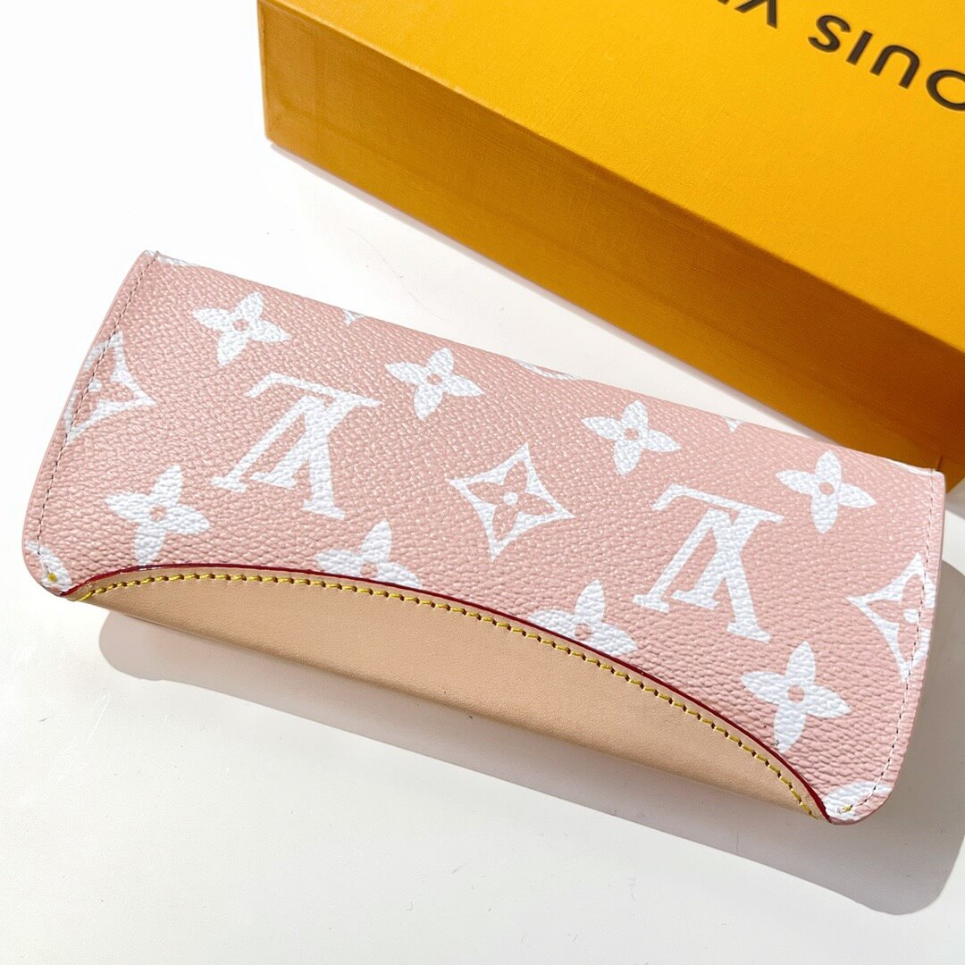 LOUIV Woody Sunglasses Case