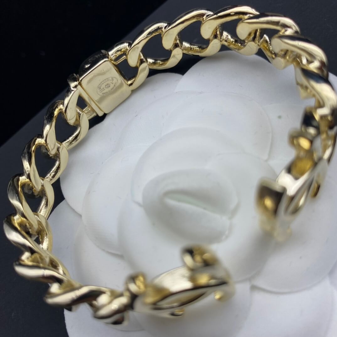 CC Cuff