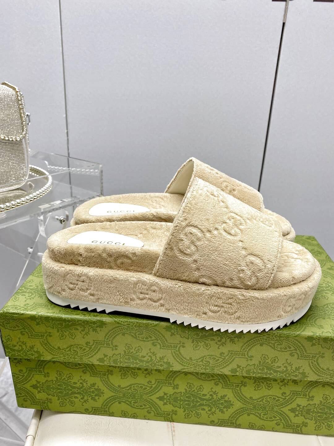 GG Slides