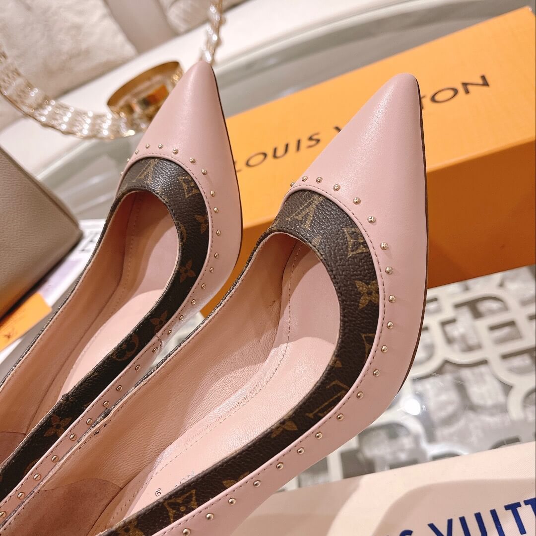 LOUIV Pumps