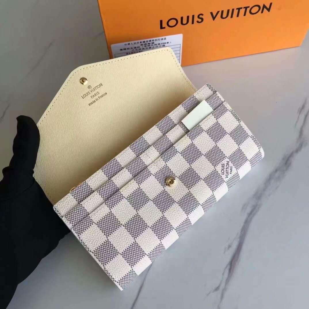 LOUIV Sarah Wallet