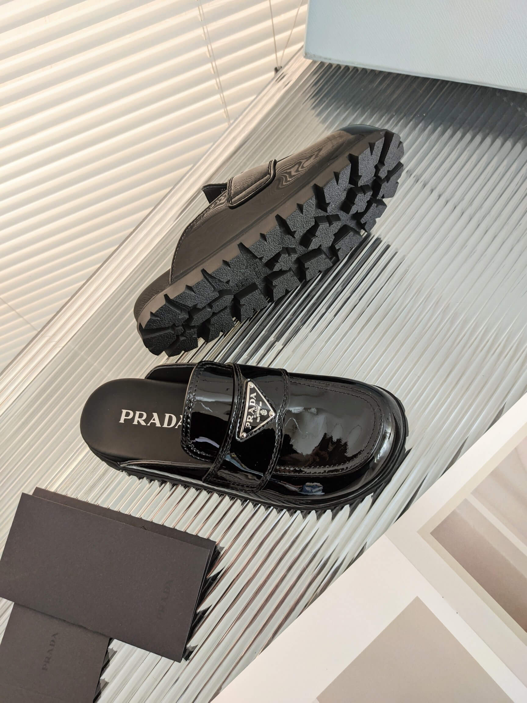 PR Slippers (shiny)