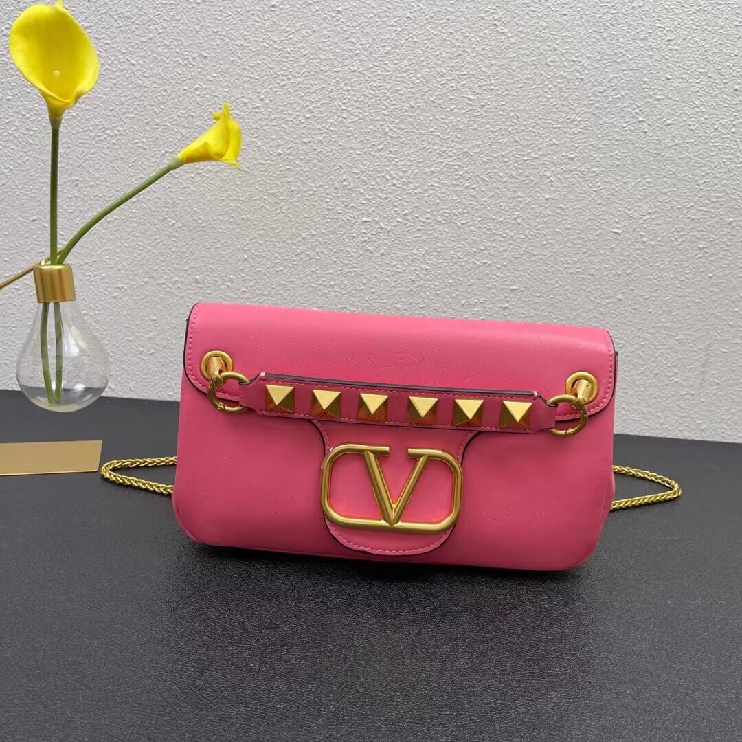 VALEN Vlogo Studs