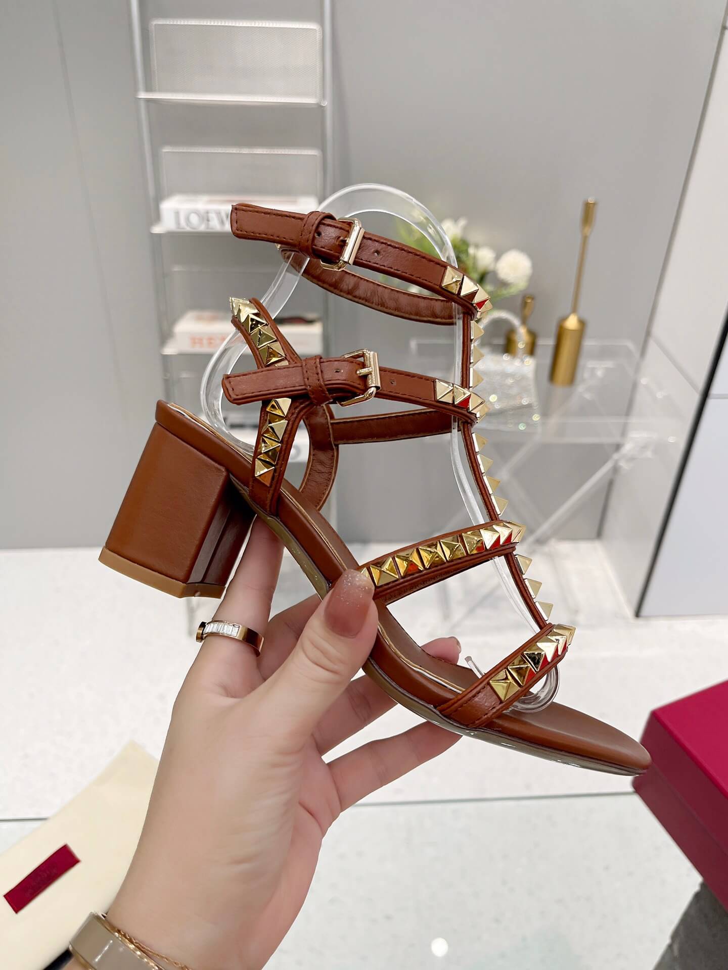 VALEN Mules