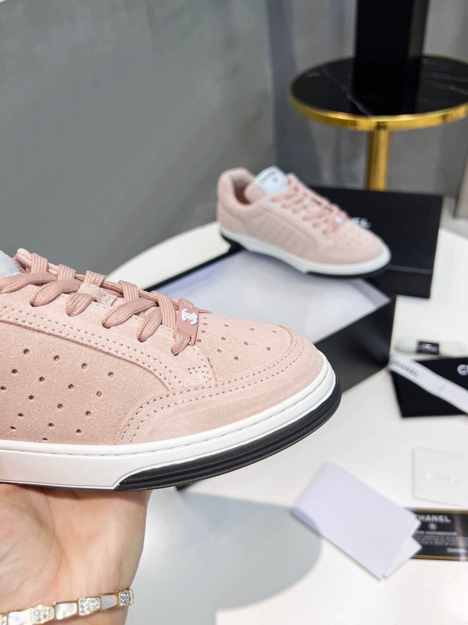 CC Sneakers