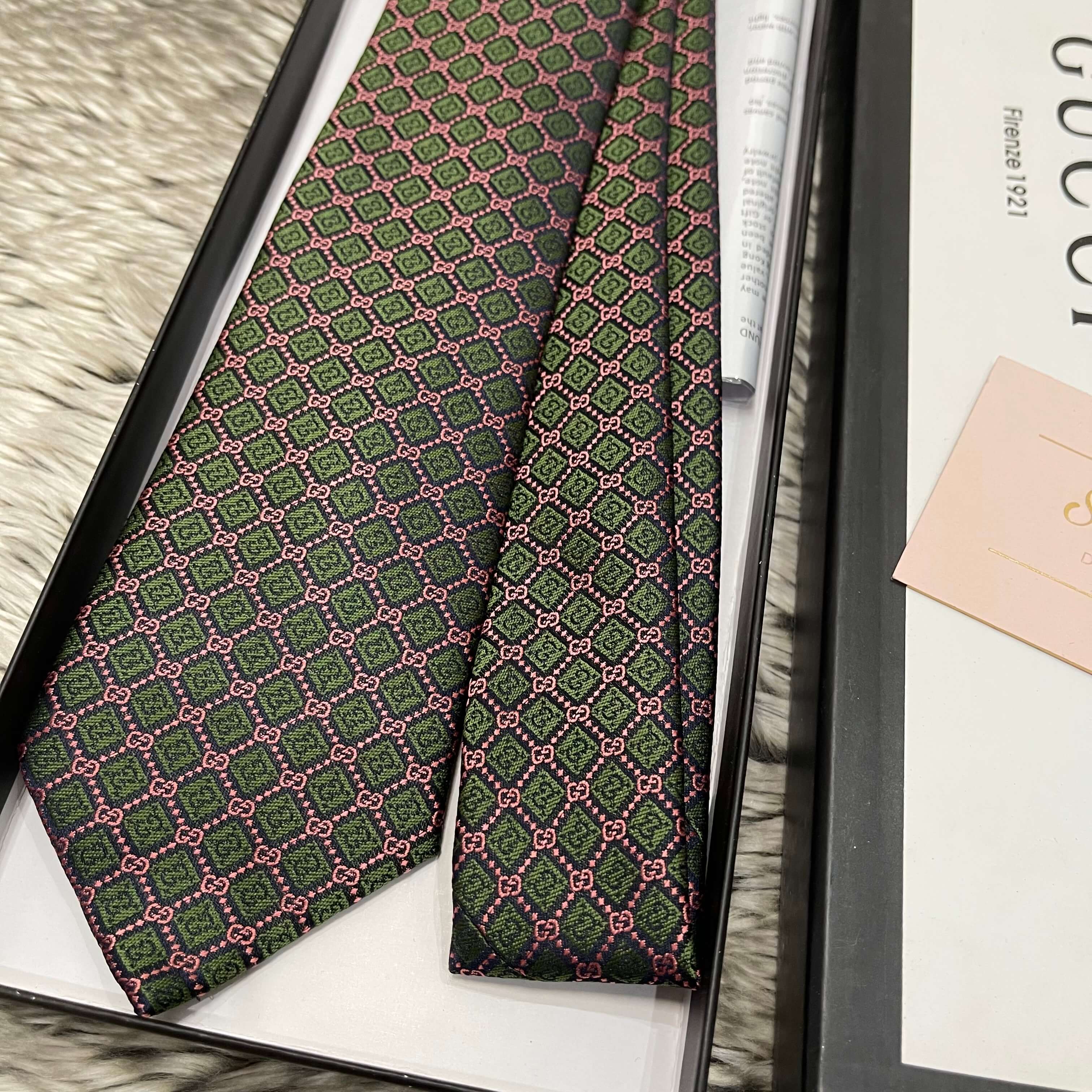 GG Men Tie