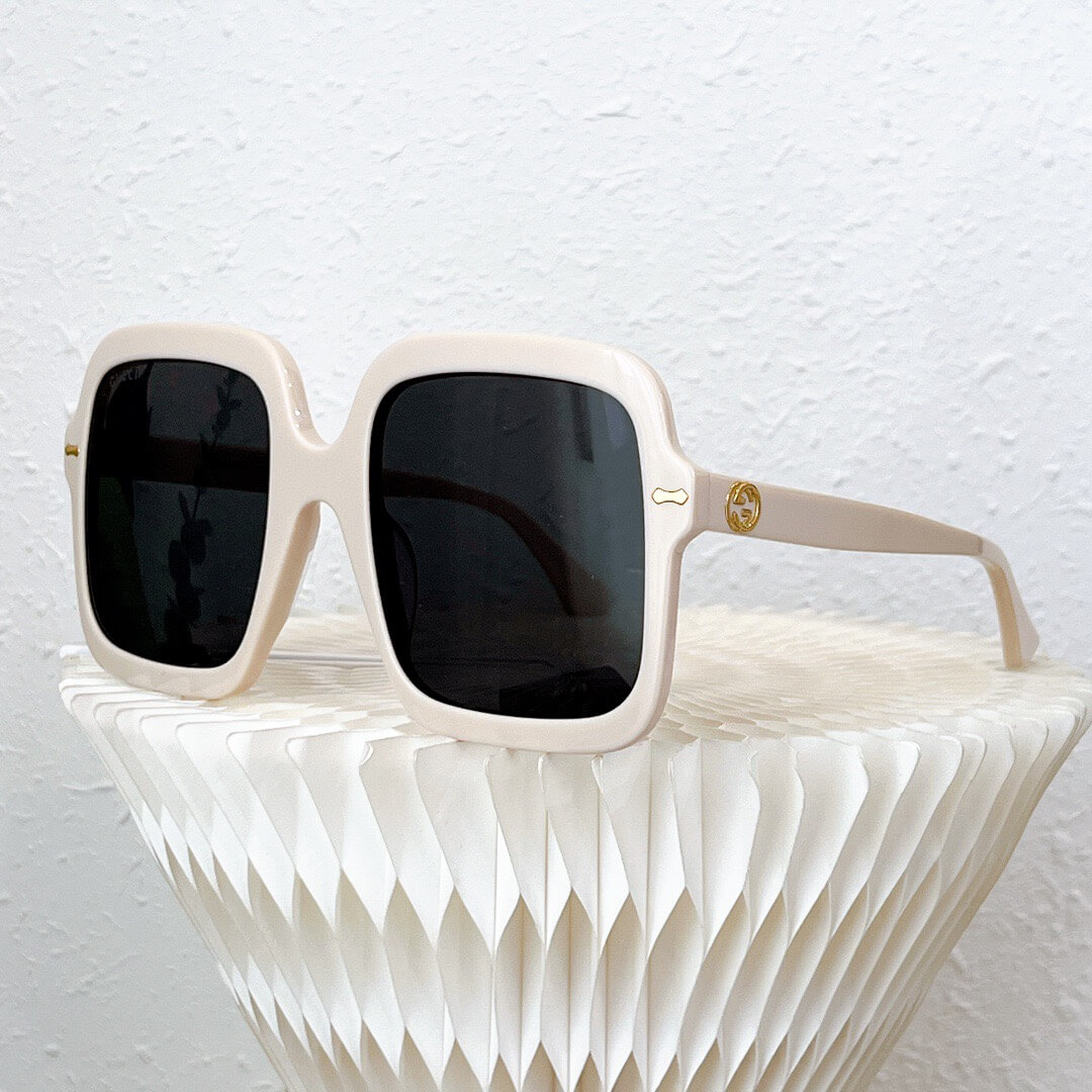 GG Sunglasses 1241S