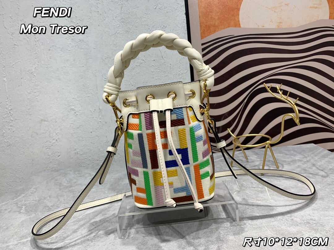 FD Mon Tresor Braided