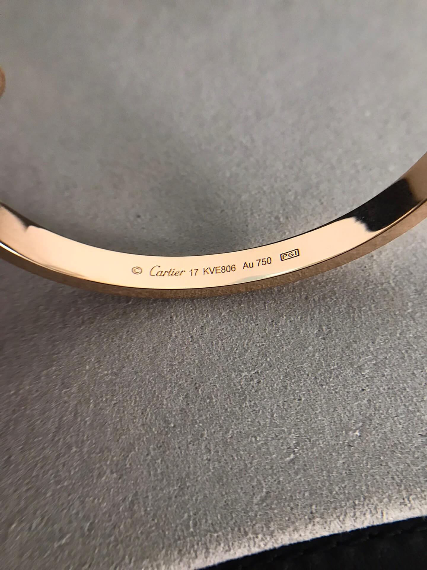 Cartier Love Bangle Plain (Thick Band)