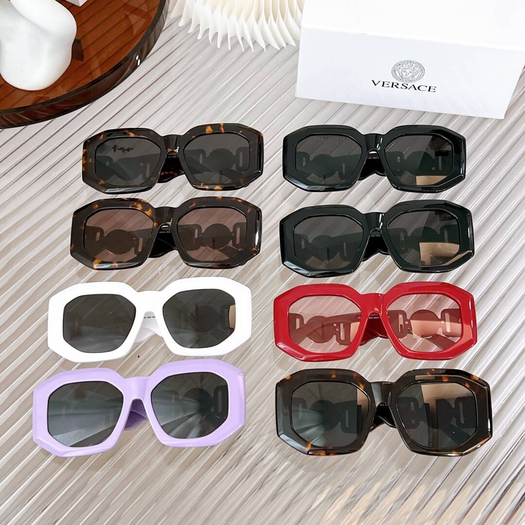 VS Sunglasses 4424