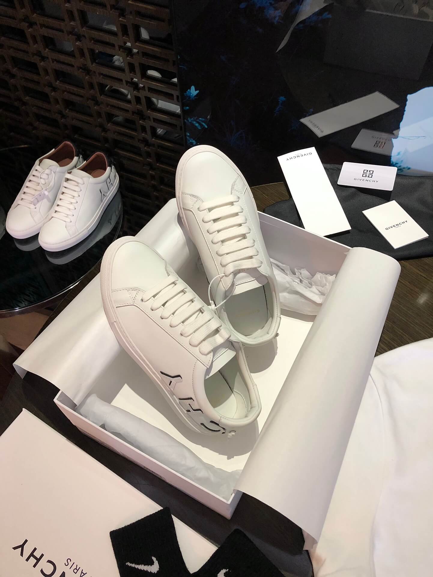 GVC Sneakers