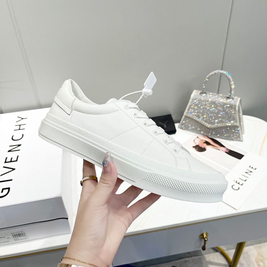GVC Sneakers