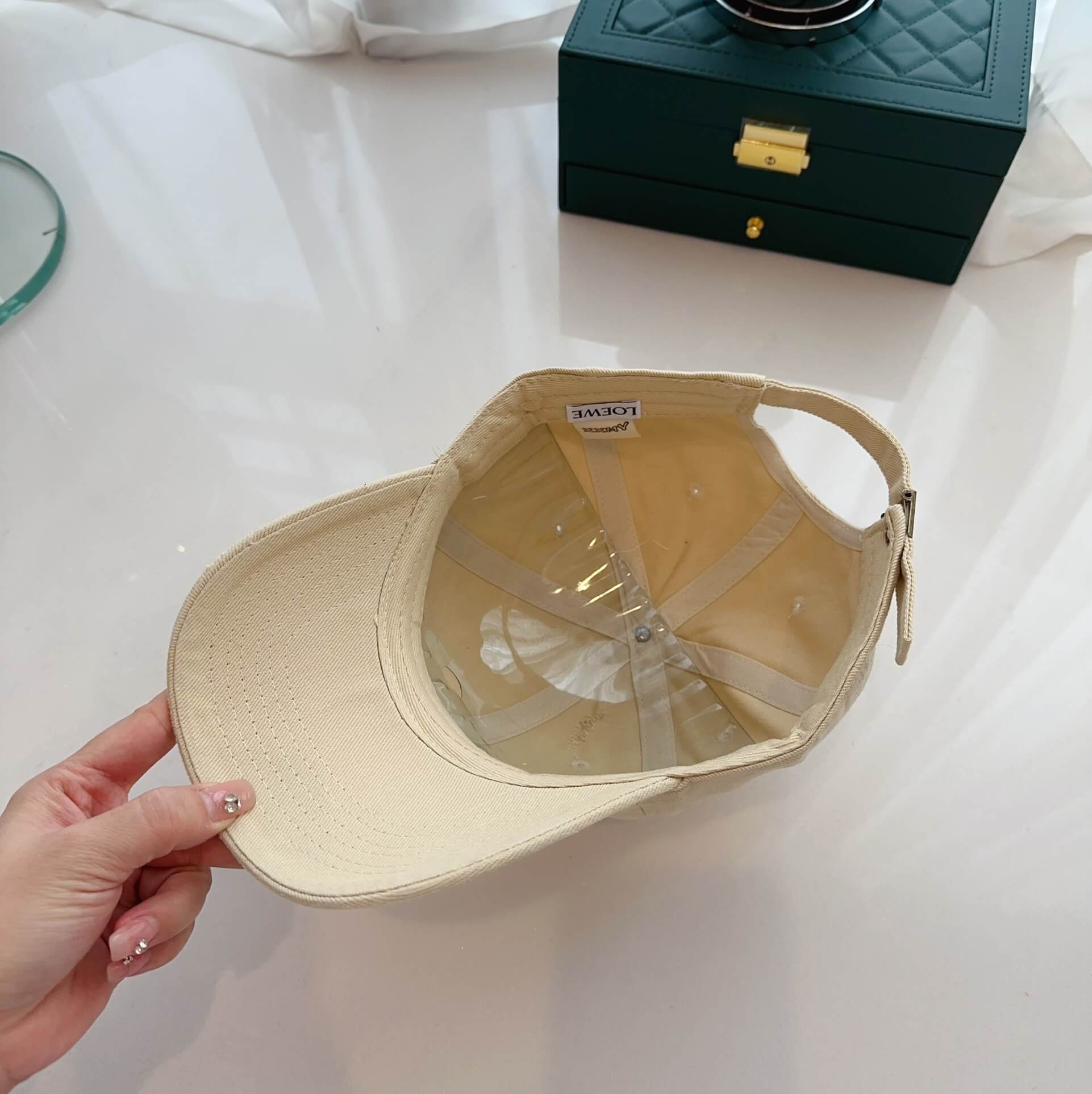 LOEW Cap