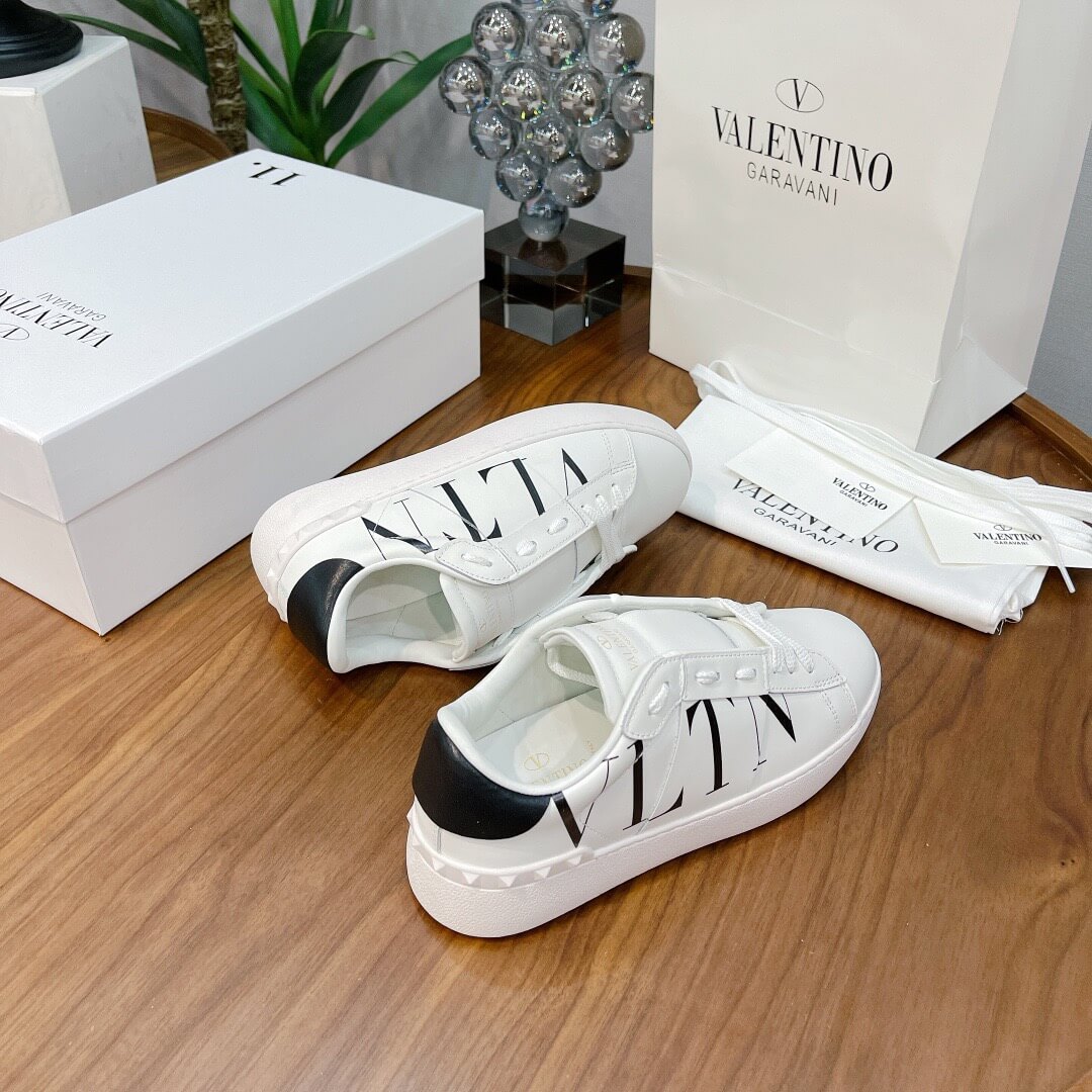 VALEN Sneakers