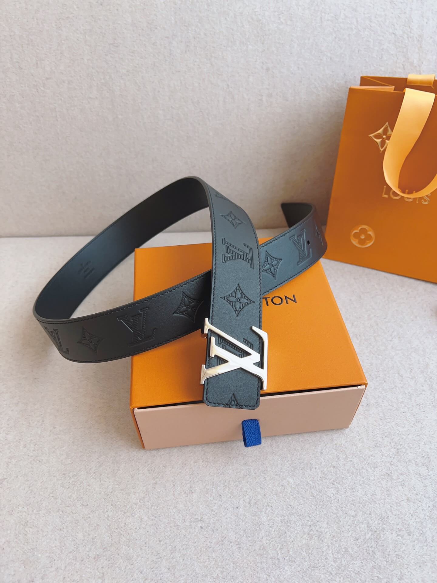 LOUIV Men Belt