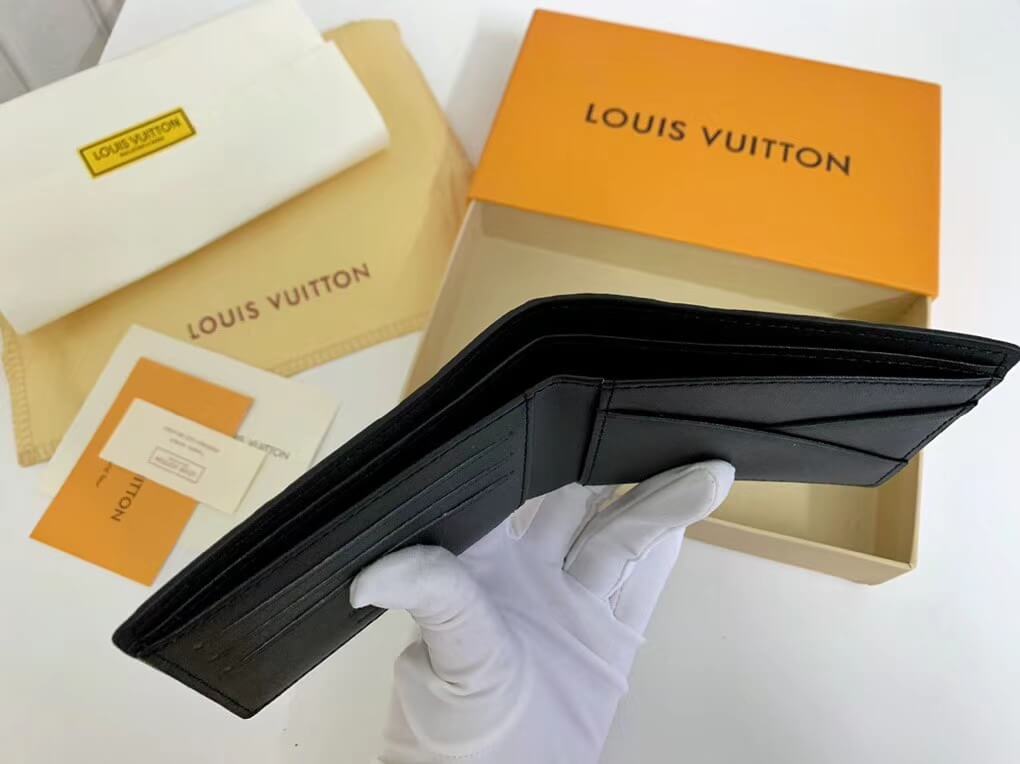 LOUIV Multiple Wallet