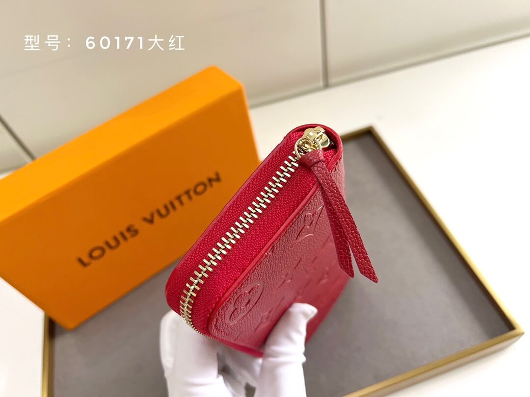 LOUIV Zippy Clemence Wallet