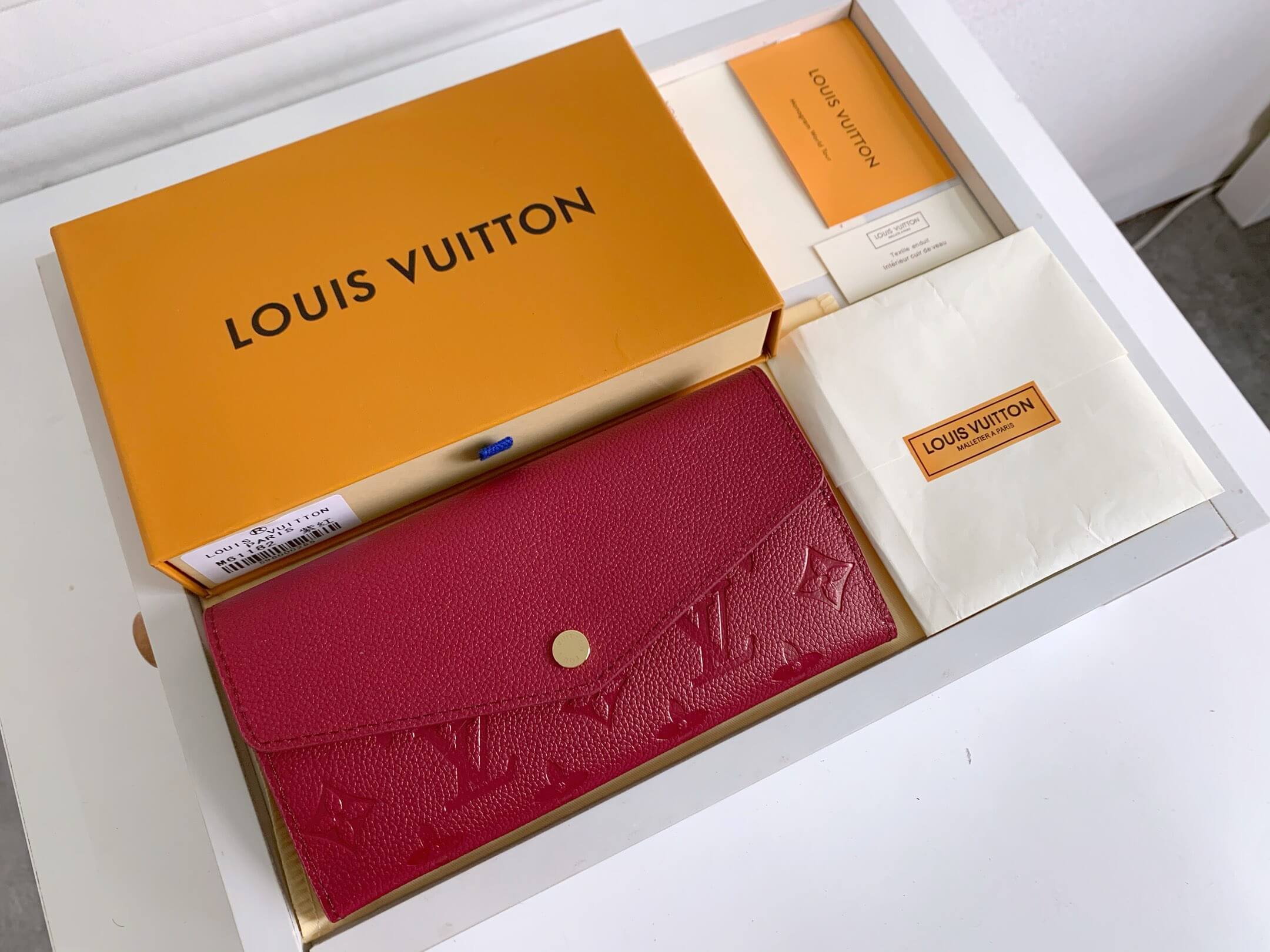 LOUIV Sarah Wallet