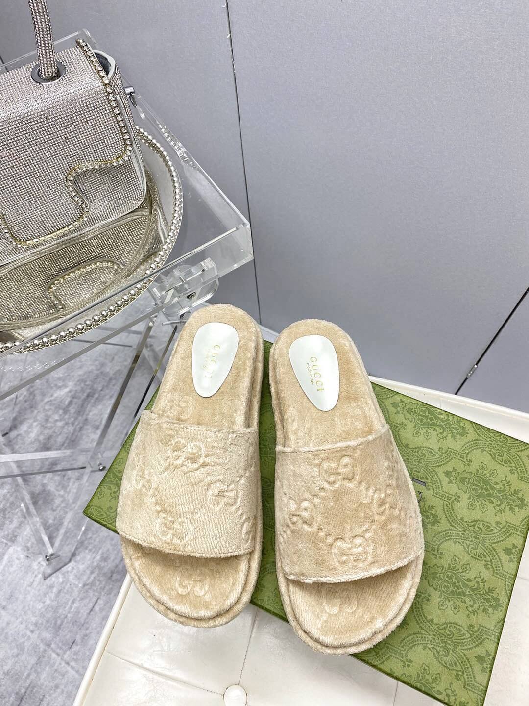 GG Slides