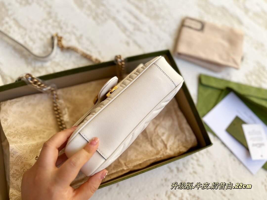 GG Marmont Flap Mini