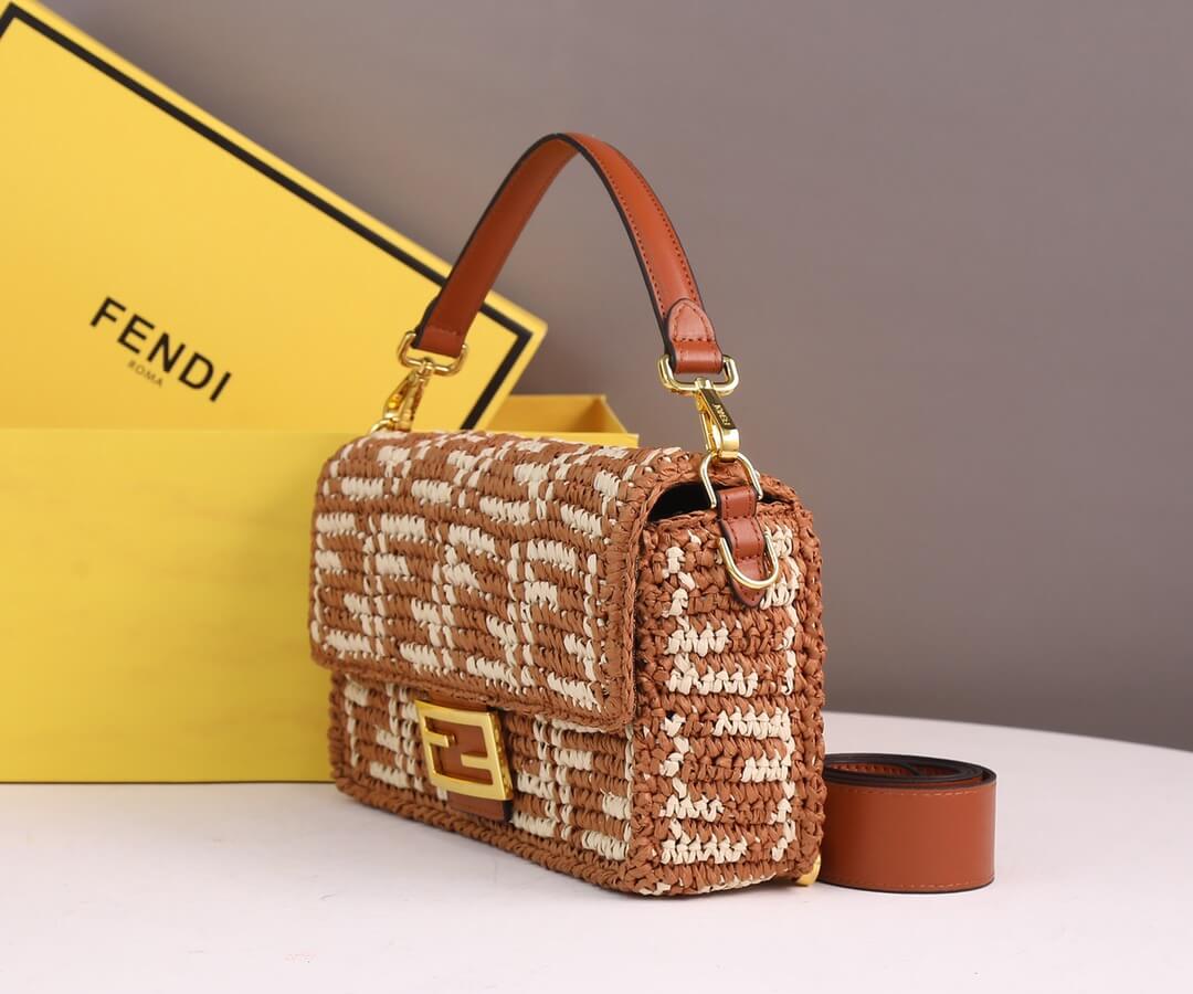 FD Baguette Raffia
