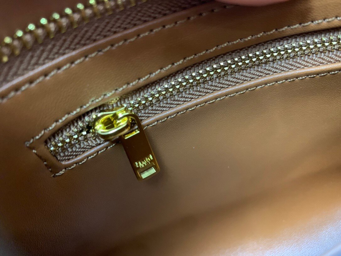 Celine Cuir Triomphe