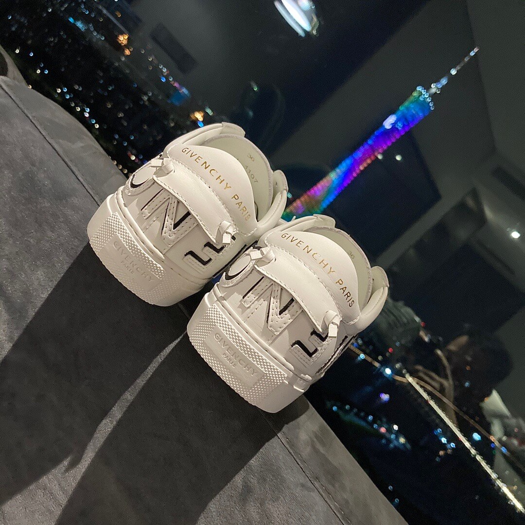 GVC Sneakers