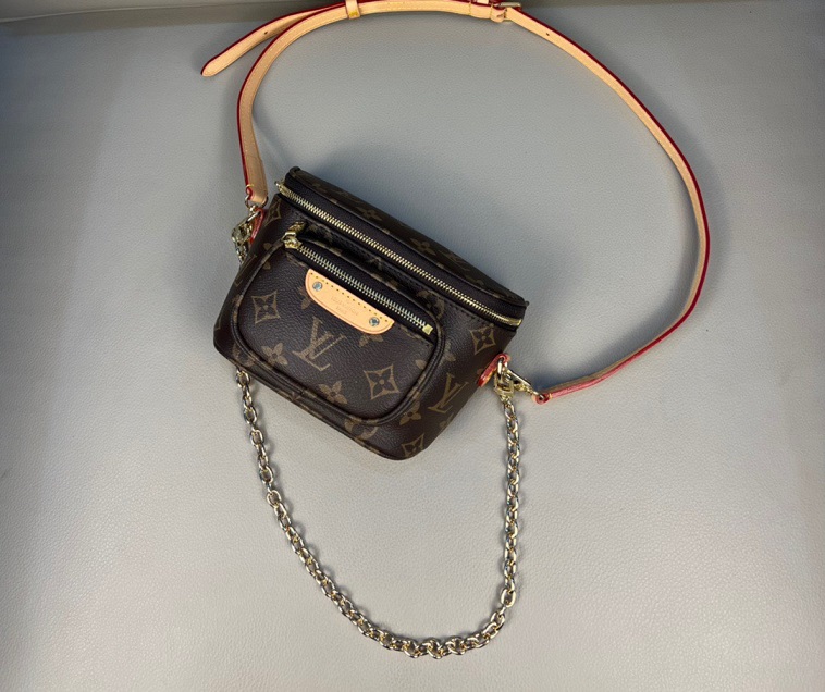 LOUIV Mini Belt Bag