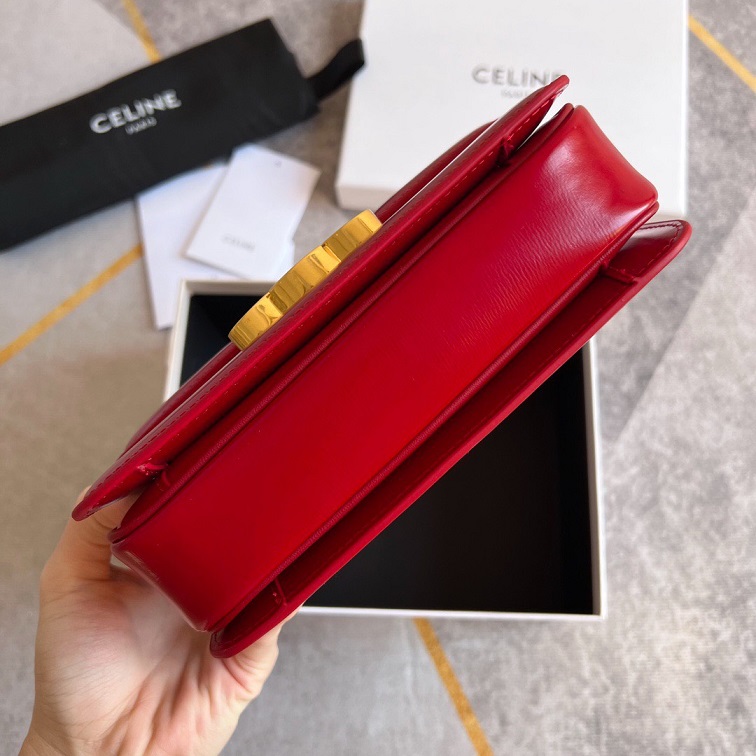 CEL Triomphe Crossbody 18