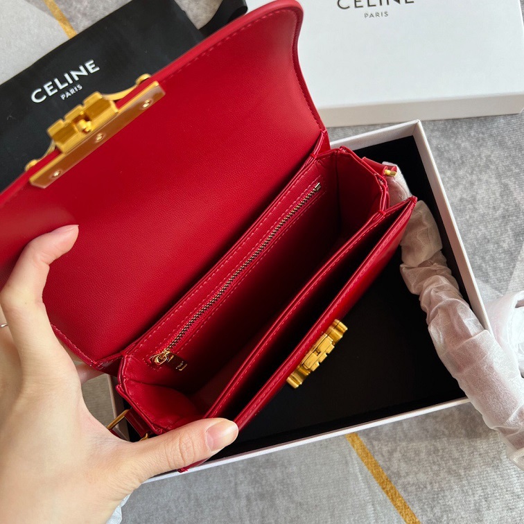 CEL Triomphe Crossbody 18