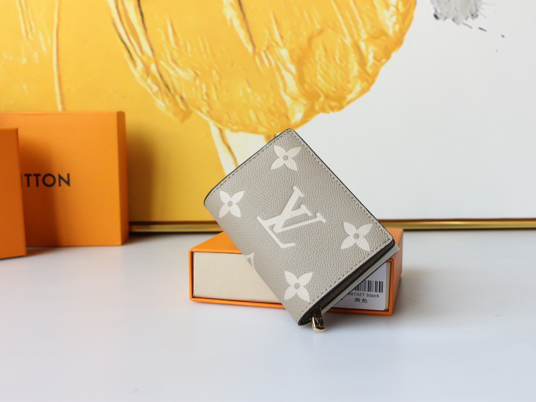 LOUIV Small Wallet