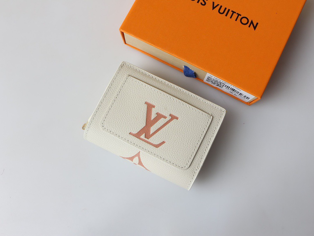 LOUIV Small Wallet