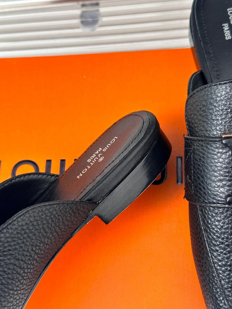 LOUIV Mules