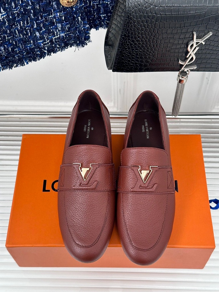 LOUIV Loafers