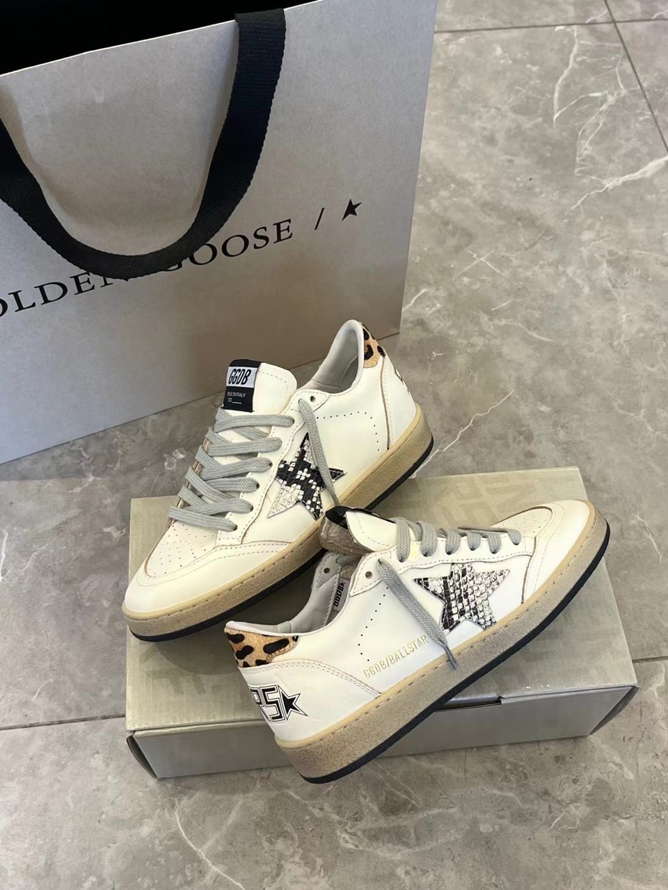 Golden Goose Sneakers