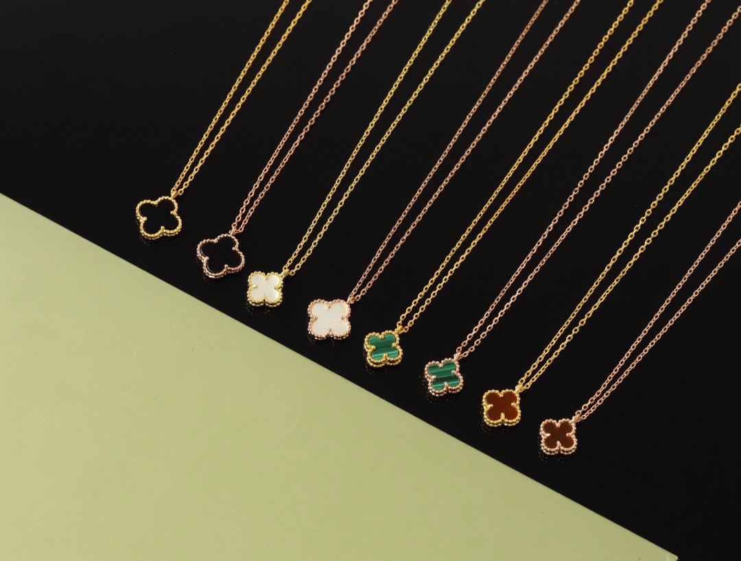 VCA Necklace