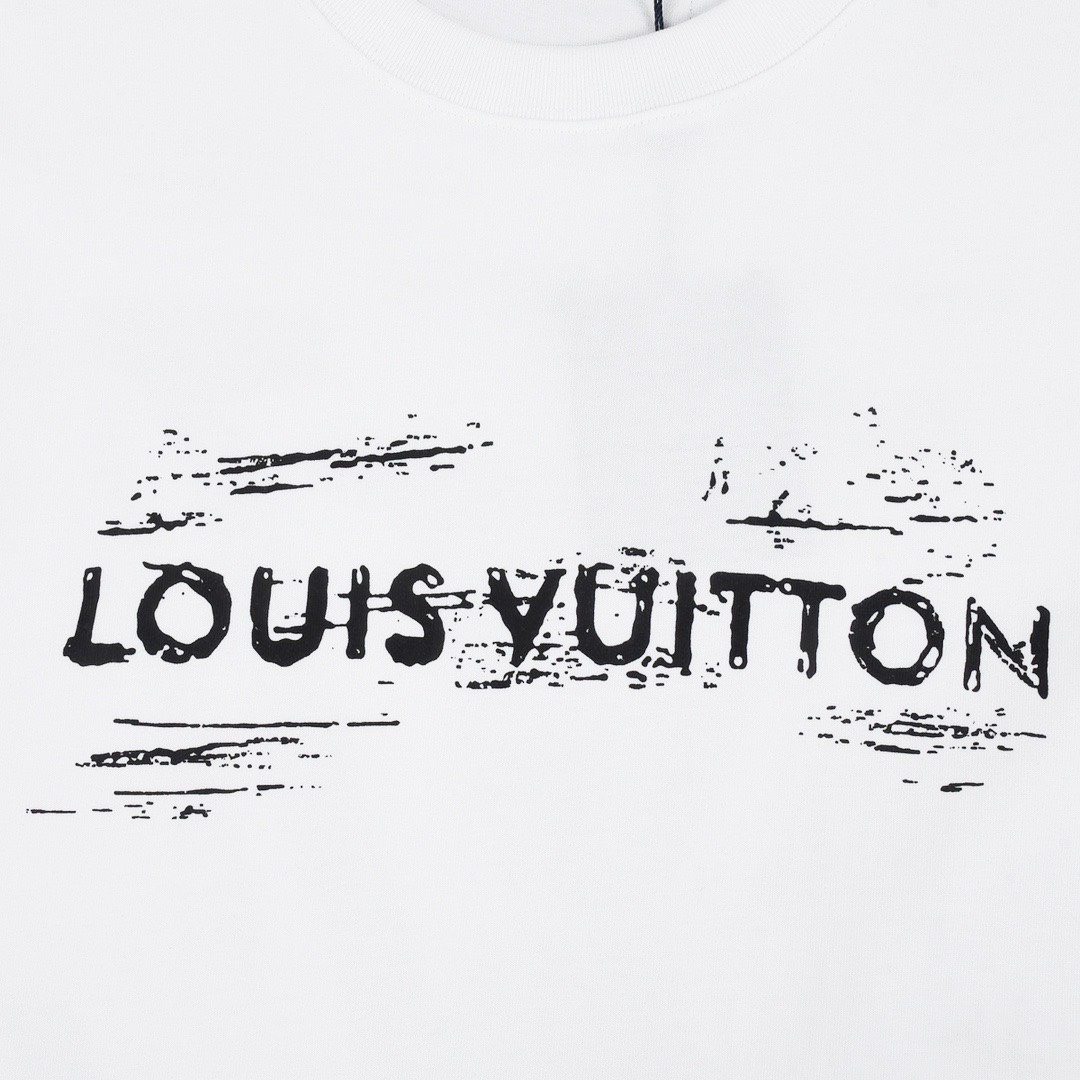 LOUIV Tee
