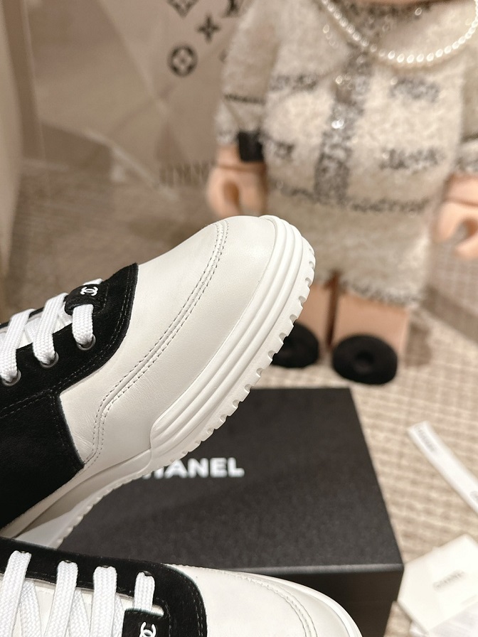 CC Sneakers