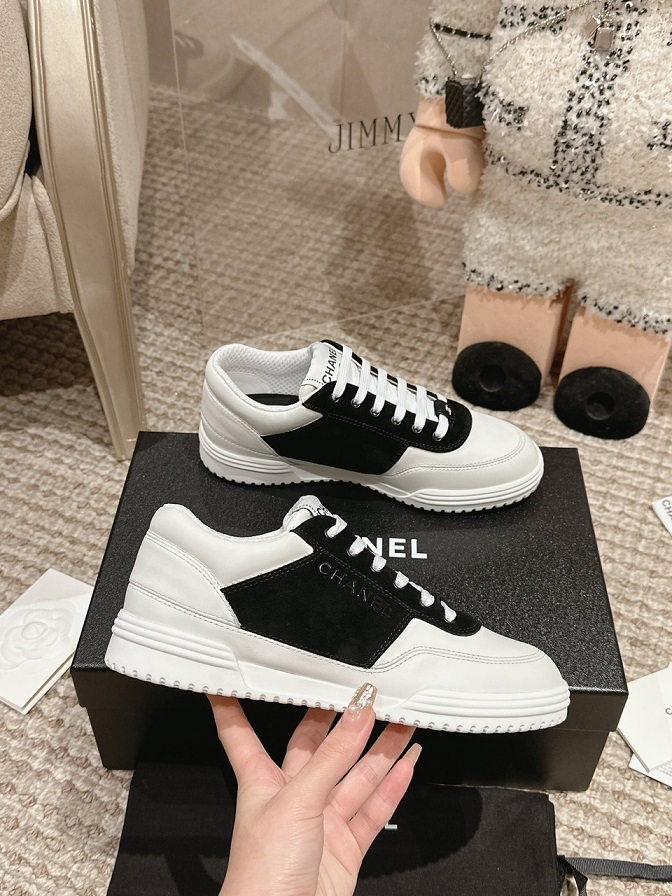 CC Sneakers