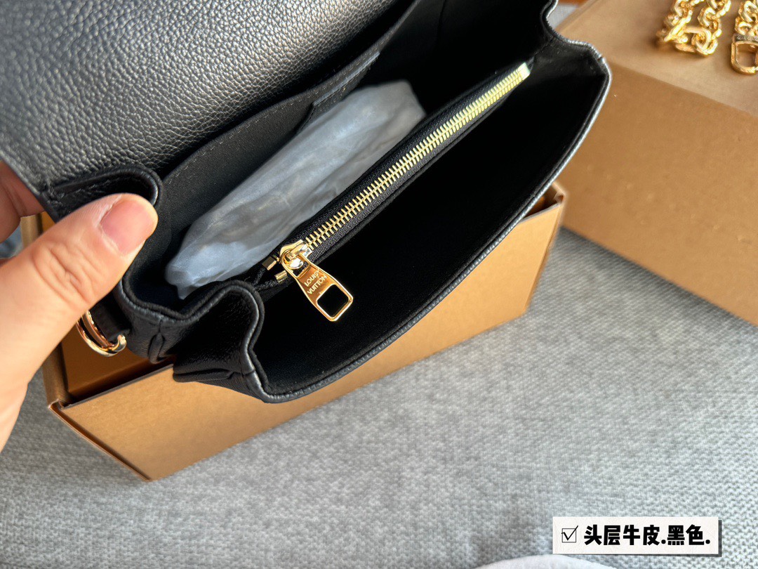 LOUIV Metis East West