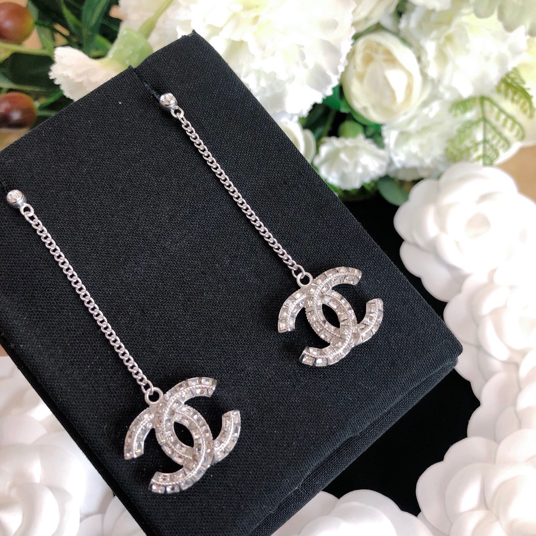 CC Dropped Earrings