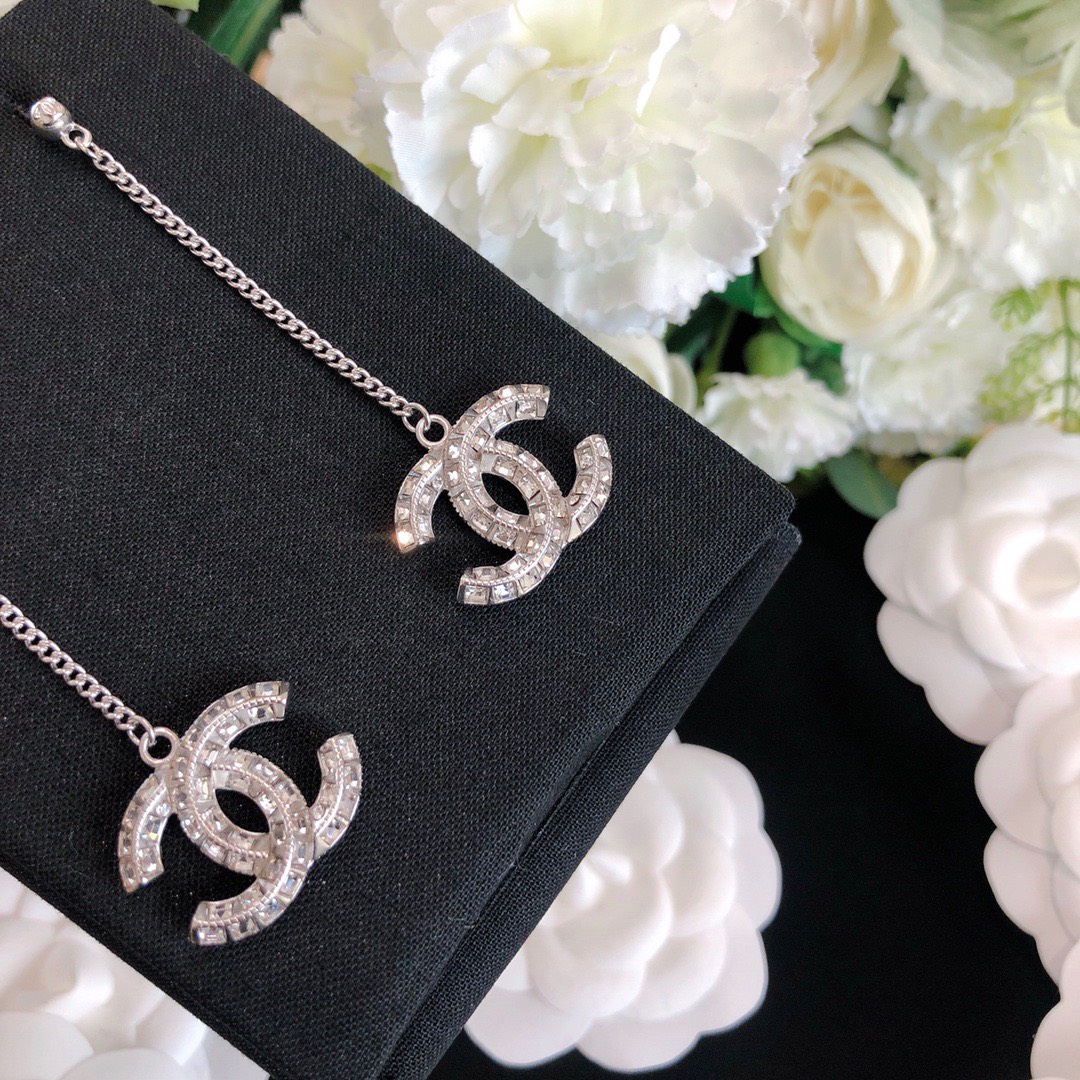 CC Dropped Earrings