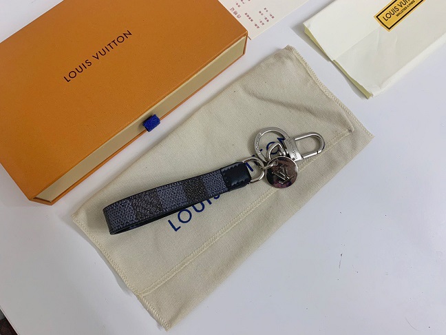 LOUIV Key Chain