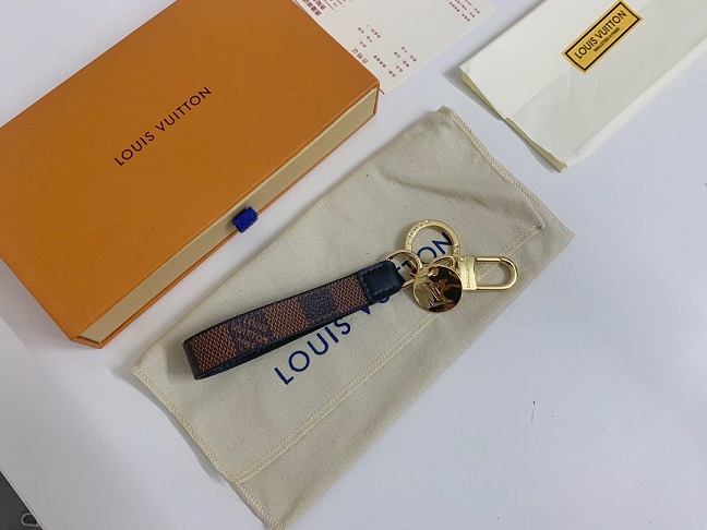 LOUIV Key Chain